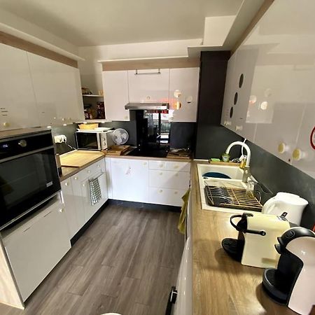 Logement Cosy, Situe Entre Ciel Et Mer 旺斯 外观 照片